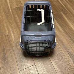 Cat Kennel 