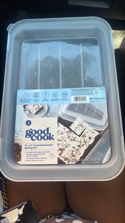 Non stick baking pan