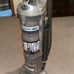 shark vacuum 