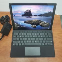 Microsoft Surface Pro 6 Core i5  8GB Ram 128GB SSD M1796
8th Generation
EXCELLENT  CONDITION👌