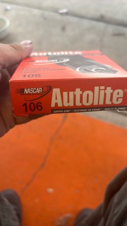 Autolite 106 spark plugs NEW