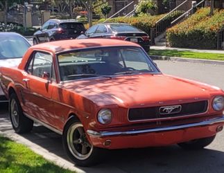 1966 FORD MUSTANG. V8
