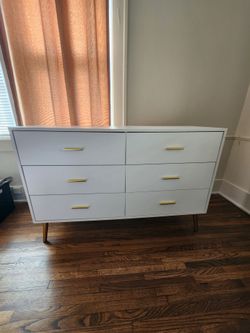 Mid-century Modern Dresser
