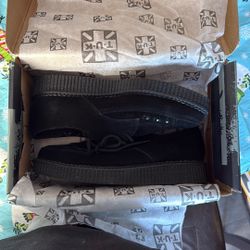 T.U.K Black Tie Pointed Tip Creeper
