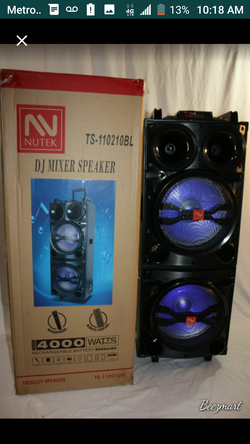 4000 watts Bluetooth speaker DJ karaoke style comes with microphone