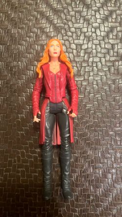 Marvel Legends Scarlet Witch Wanda Maximoff 5.75 Inch 