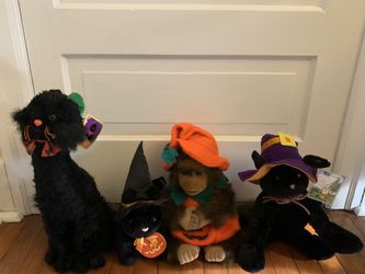 Halloween stuffed animal lot