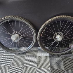 Chris King Wheelset Chrome with Maverick rims and disk brakes (Great Working Condition)