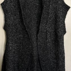 Women’s Sleeveless Sweater Cardigan