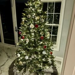 8ft Artificial Christmas Tree – Pre-Lit, Full & Beautiful