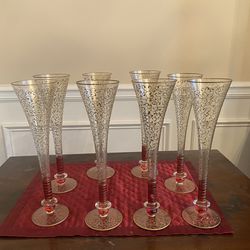 8 Pier One Rioja Champagne/Wine Glasses Gold Scrolls with Red Stem