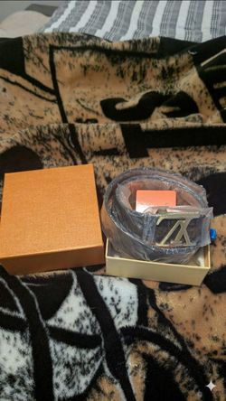 Brown checkered Belt with Gold Buckle Size 31-33