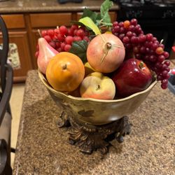 Elegant Decorative Fruit  Bowl