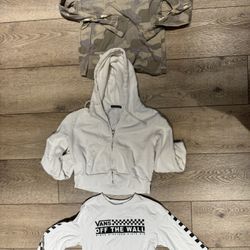 Brandy Jacket, Vans T shirt, Hollister T shirt