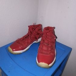 Jordan 11s Retro 5Y