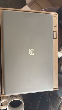 Gaming laptop 16 inches 32 GB of RAM 1 TB storage