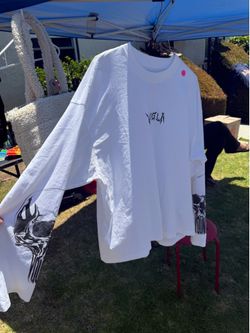 YOUNG LA LONG SLEEVE