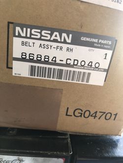 2003 - 2007 Nissan 350Z Front RH Seat belt OEM