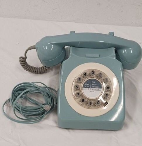  Vintage Teal Rotary Phone