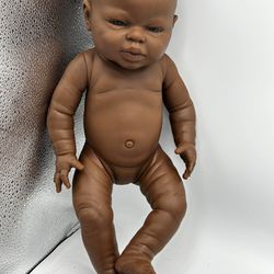 The Doll Factory Europe SL, REALISTIC Newborn Baby 16" Doll African