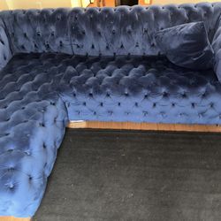 Blue Couches For Sale 750 Obo