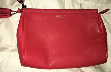 Coach wristlet clutch