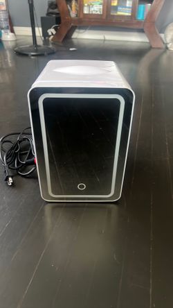 LED Electronic mini  Fridge/ w mirror