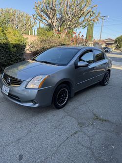 Nissan Sentra 2010