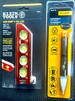 Klein Tools 4-Vial Level & Fluke VoltAlert Bundle