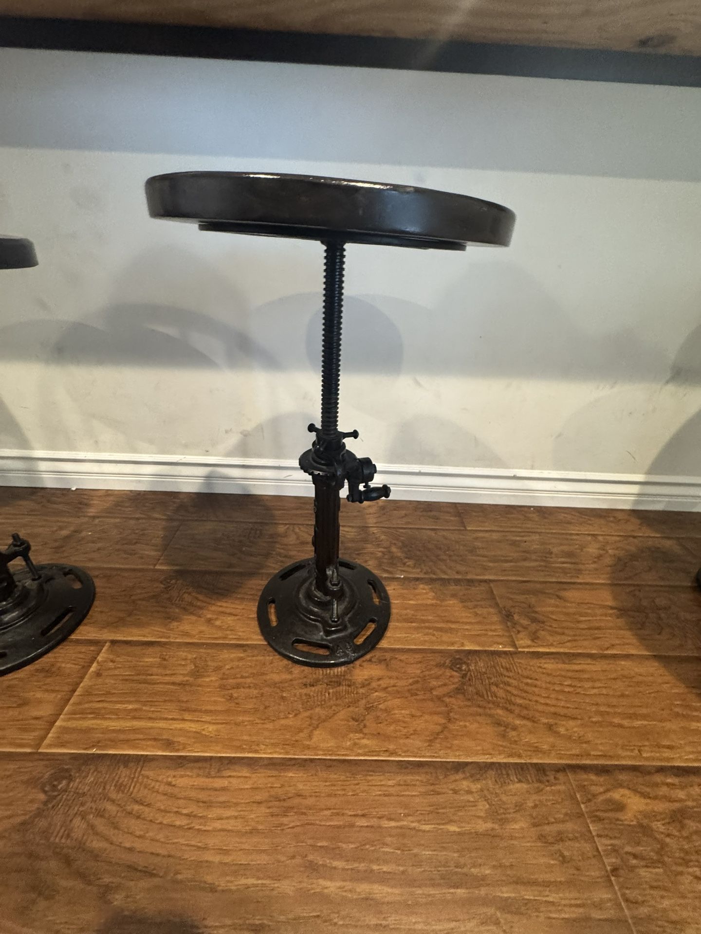 Industrial Style Adjustable Bar Stools X5