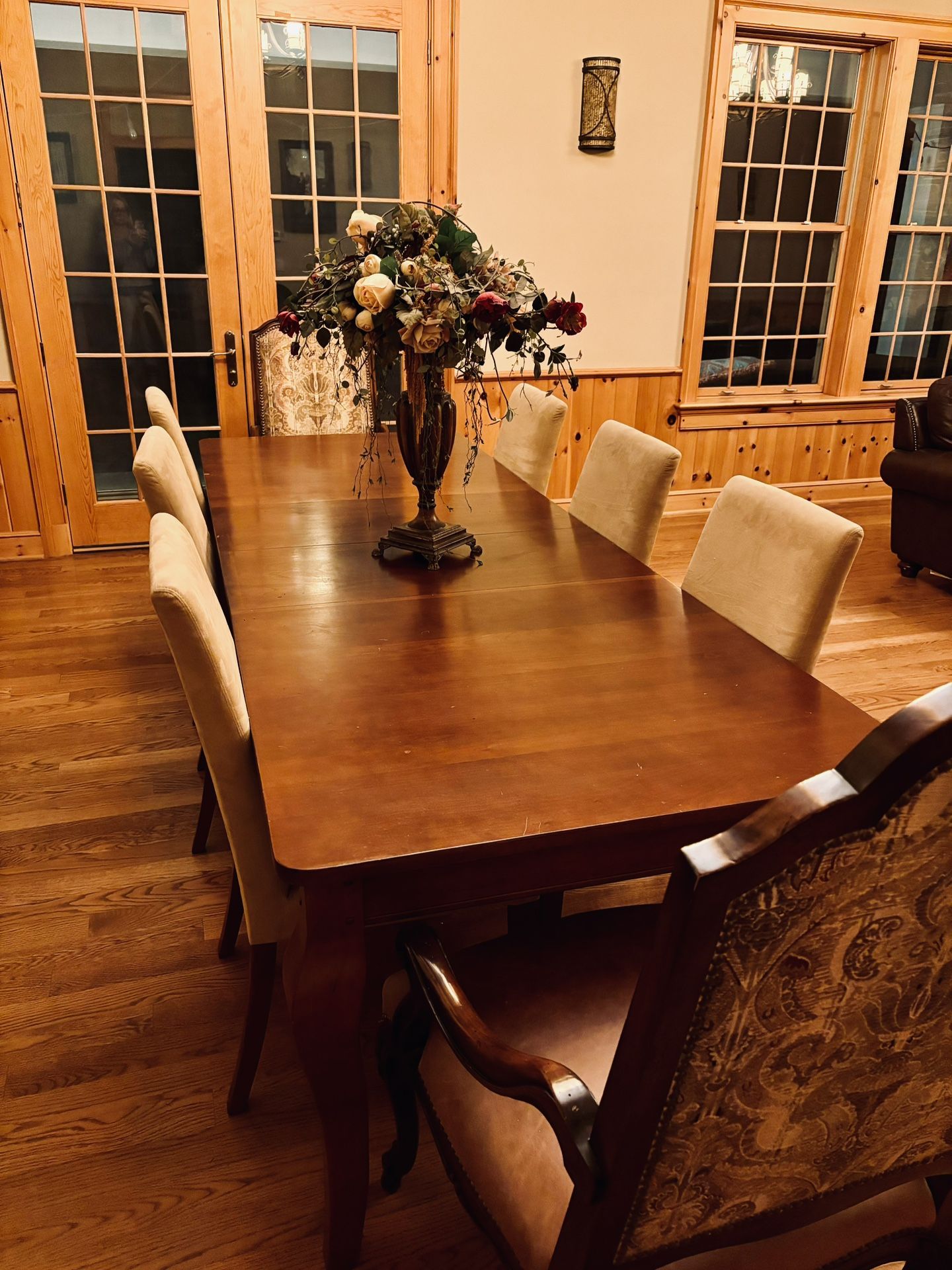 Formal Dining Room Table 6 Chairs 2 Custom Head Chairs 