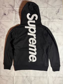Black Supreme hoodie with oversized logo