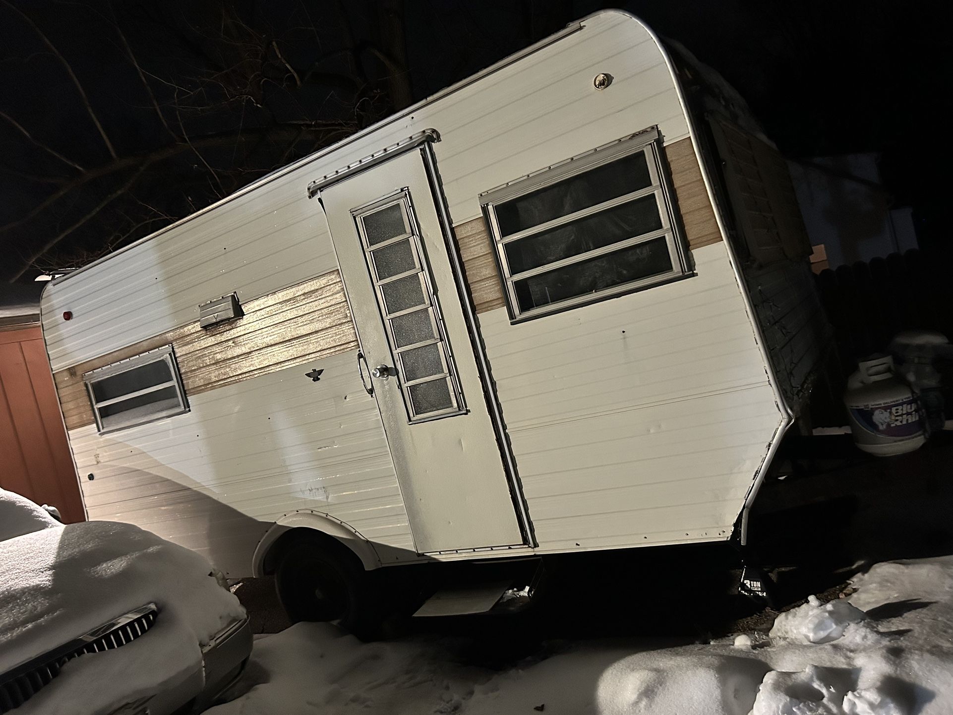 1970 Lancer vintage travel trailer