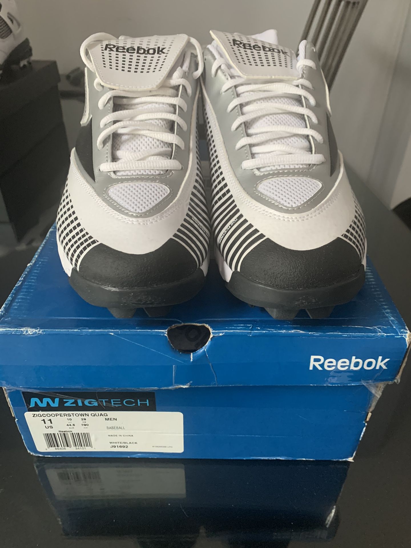 Reebok Zig Turf Cleats Sz. 11