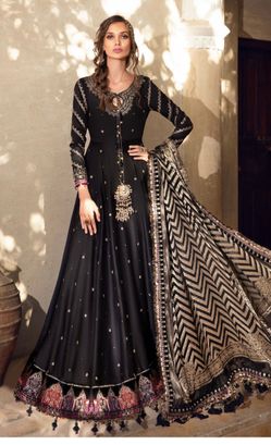 Maria B Black & Gold Pakistani Formal Dress – 3 Piece