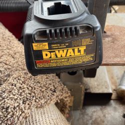 Dewalt Battery Charger
