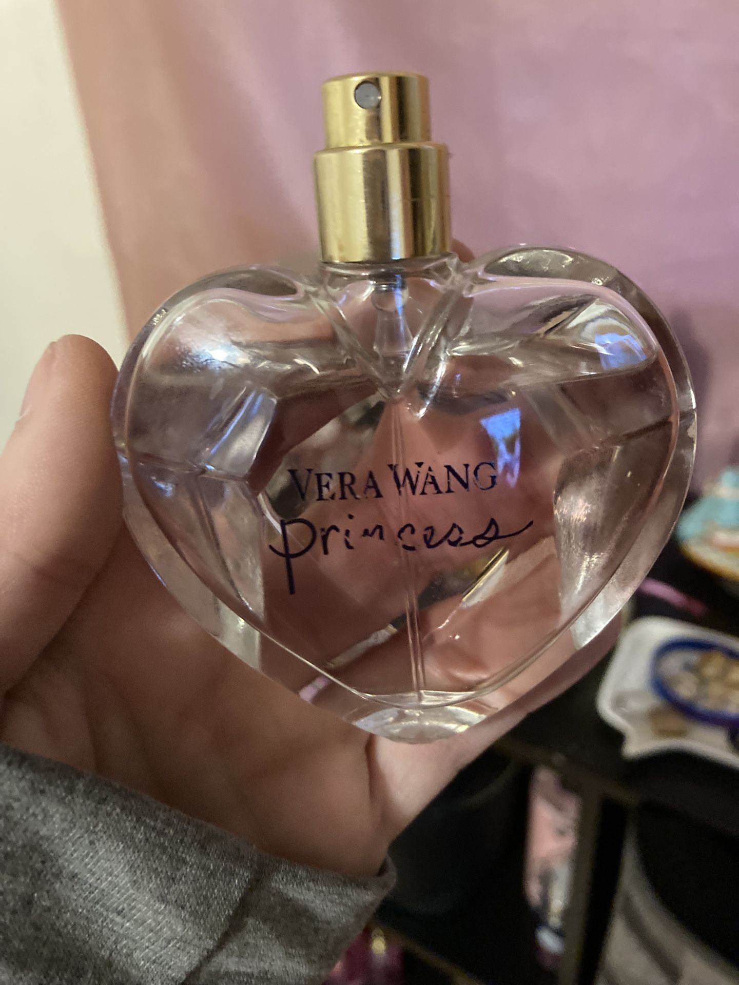 Vera Wang Perfume