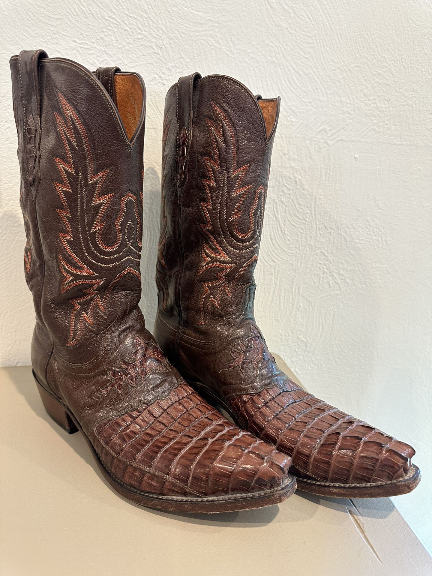 Lucchese Hornback Caiman Tail Men’s Cowboy Boots
