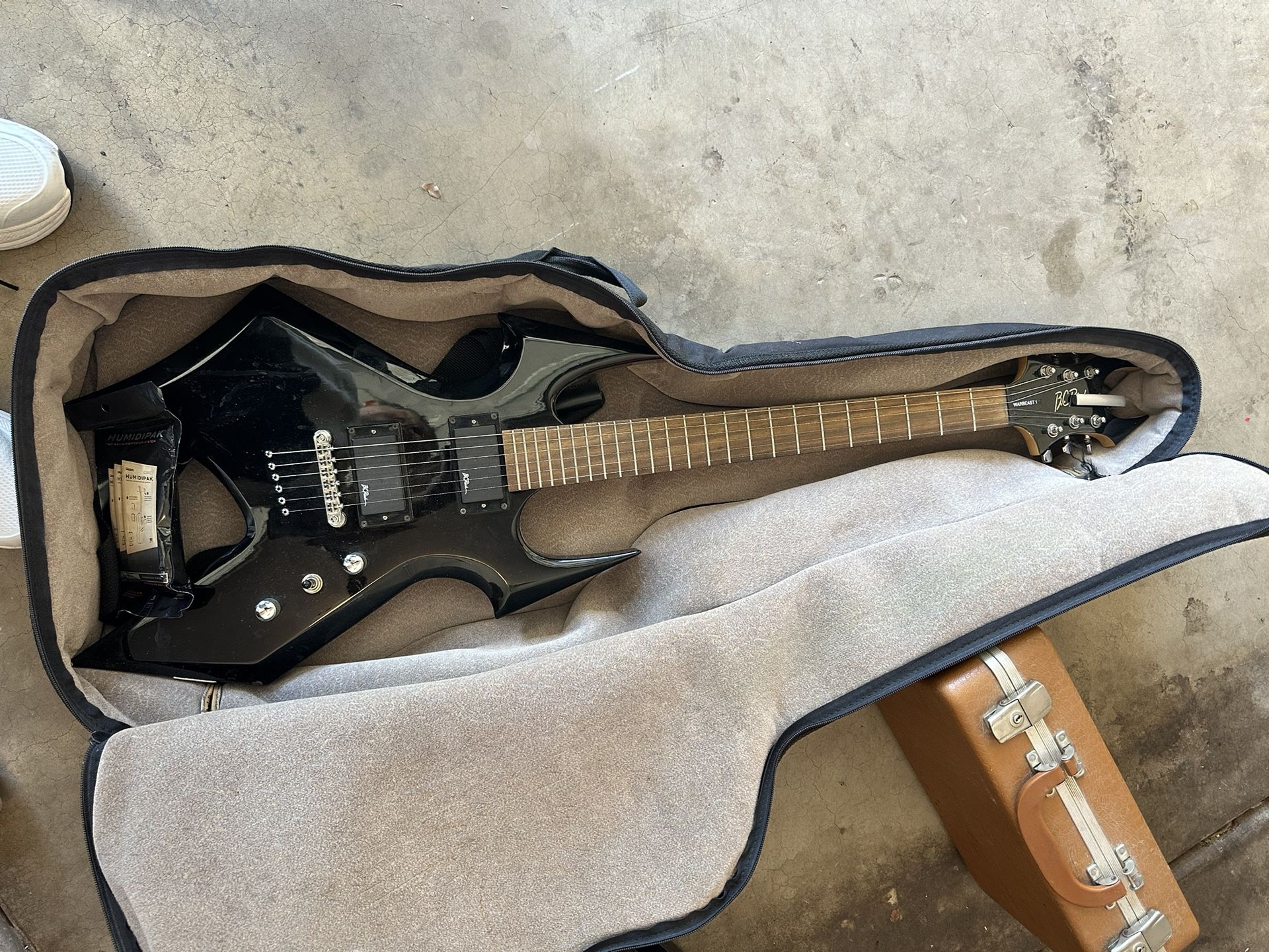 BC Rich Warbeast Black Solid Body Electric Guitar