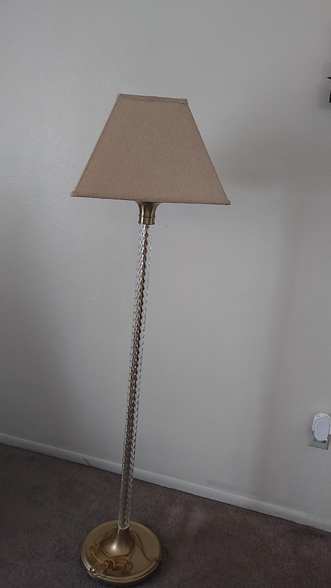 Floor lamp 5ft tall