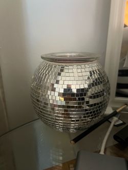 Disco wax melt