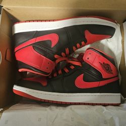 Nike Air Jordan 1 Mid