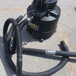 VACUUM- 16 GALLON- 5 HP-WORKING 