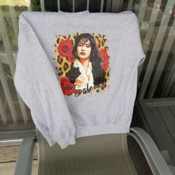 Women's Selena Sweatshirt  Medium 