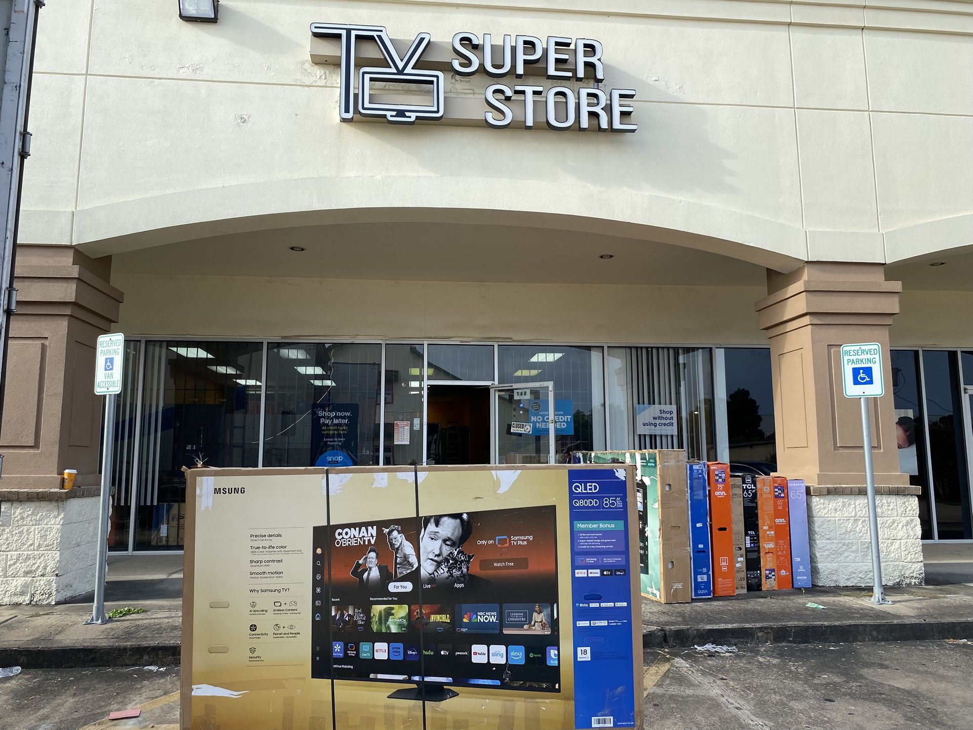 85”SAMSUNG QLED Q80D 4K Smart Tv