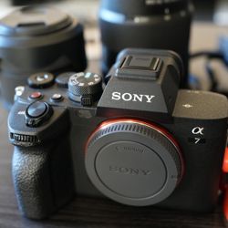 Sony A7 IV MINT G Master 2.8/24-70
