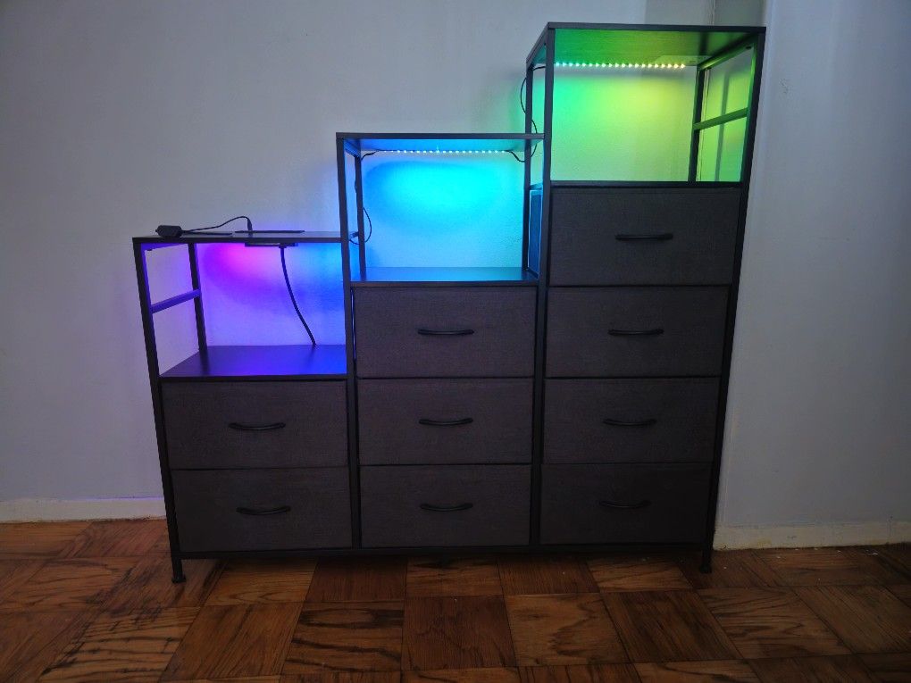 9 Drawer Dresser with LED Light, Power Outlet & USB