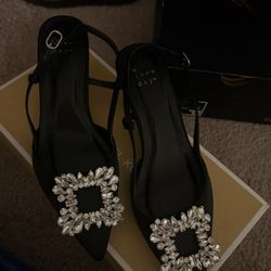 Kitten Closed Black Heel