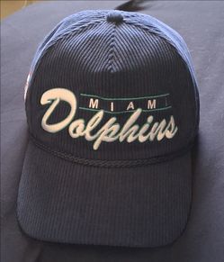 vintage-style Miami Dolphins Snapback Hat