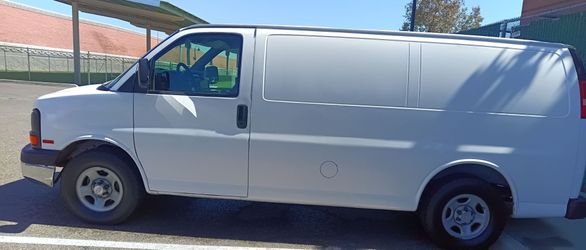 chevy express 08